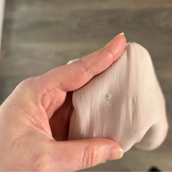 Aritzia Wilfred Celesse Pleated Midi Skirt Side Slit High Rise Waist Pink XXS - Picture 9 of 11